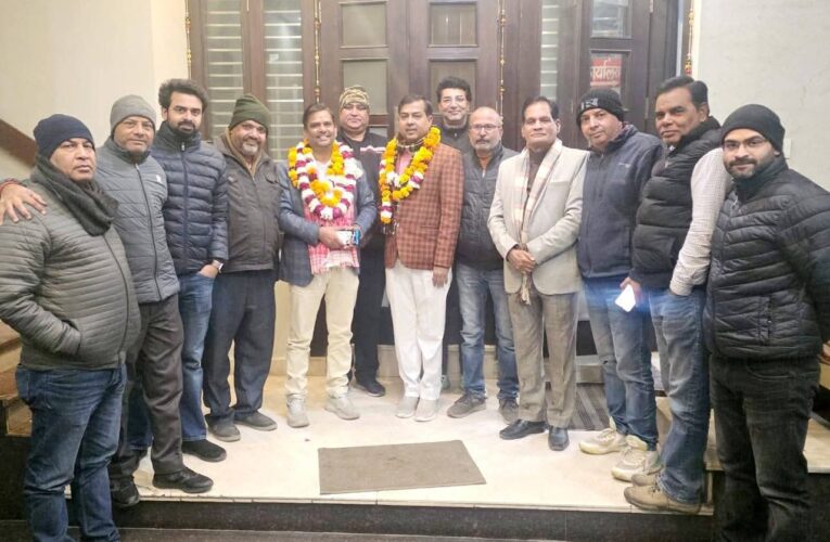 भाजपा के वरिष्ठ नेता अतुल वशिष्ठ बने शिवालिक नगर पालिका में पदेन सदस्य, रानीपुर विधायक आदेश चौहान के कार्यालय पर कार्यकर्ताओं ने उनका किया जोरदार स्वागत