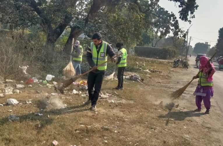 तीर्थ नगरी हरिद्वार को साफ स्वच्छ सुंदर जनपद बनने के लिए 2 माह चार दिन से निरंतर चलाया जा रहा सफाई अभियान