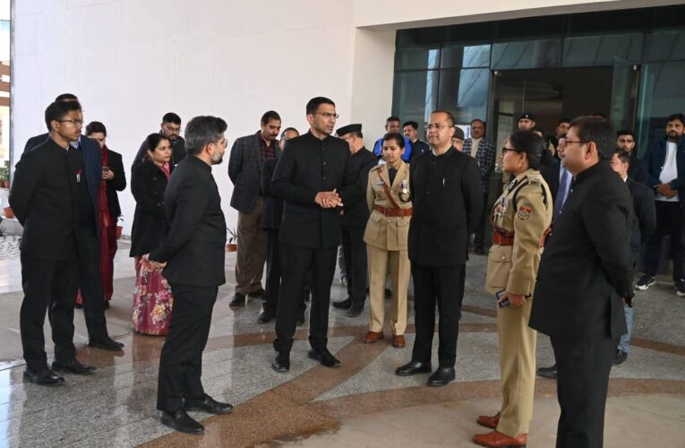 यूसीसी दिवस का भव्य उत्सवः देहरादून में राज्य स्तरीय कार्यक्रम, मुख्यमंत्री करेंगे शिरकत, गृह  सचिव, आईजी व डीएम ने कार्यक्रम स्थल पहुंच कर तैयारियों का लिया जायजा