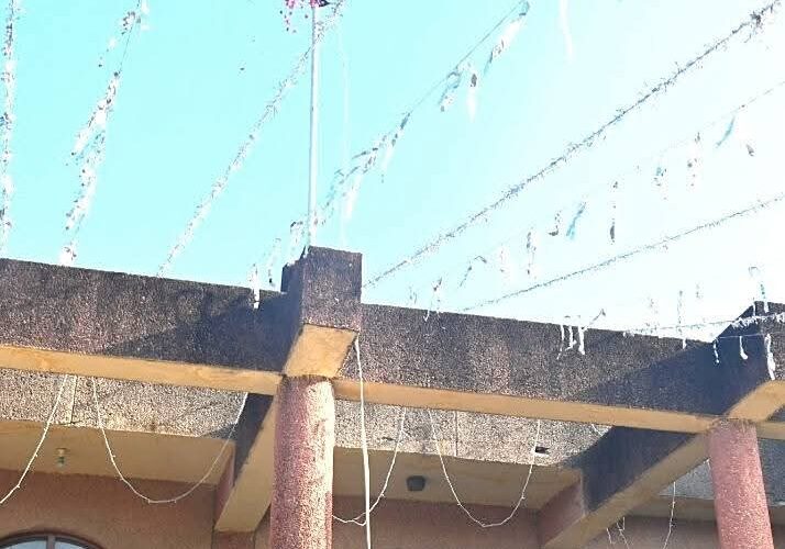 जनपद में 77 वां  गणतंत्र दिवस  समारोह  हर्षोल्लास के साथ मनाया गया, जिला कार्यालय परिसर में जिलाधिकारी मयूर दीक्षित ने किया ध्वजारोहण