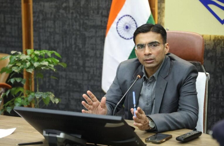 सिंचाई विभाग की खुली नहर में बुजुर्ग हुए चोटिल, जिला प्रशासन की क्यूआरटी ने दर्ज कराया मुकदमा