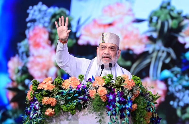 केंद्रीय गृहमंत्री अमित शाह बोले, केदारनाथ से कन्याकुमारी तक बाहर होंगे घुसपैठिया, केंद्रीय गृहमंत्री ने ‘जन जन की सरकार, 4 साल बेमिसाल’ कार्यक्रम के तहत हरिद्वार में आयोजित विशाल जनसभा को किया संबोधित