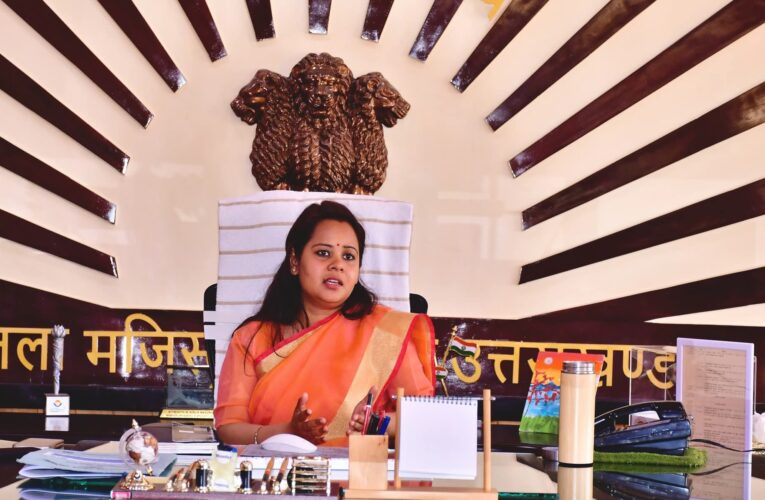 गर्मियों से पहले पेयजल व्यवस्थाओं पर जिलाधिकारी सख्त – योजनाओं को शीघ्र पूरा करने, संभावित संकट क्षेत्रों के लिए अग्रिम तैयारी के निर्देश