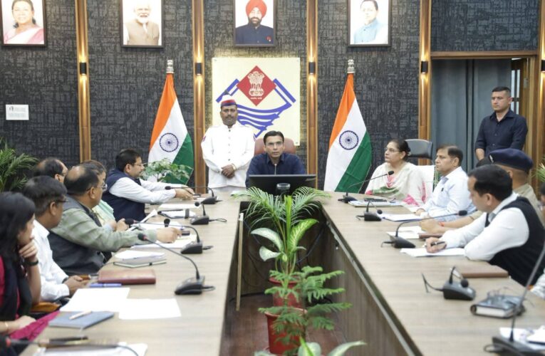 आपदा प्रबंधन को लेकर जिला प्रशासन सक्रिय, संवेदनशील इलाकों में आपदा न्यूनीकरण कार्यो को मिली मंजूरी, नदियों के चैनलाइजेशन व ड्रेजिंग कार्यो को हरी झंडी, जनहित में आपदा न्यूनीकरण कार्यों को तेजी से पूरा करने के निर्देश