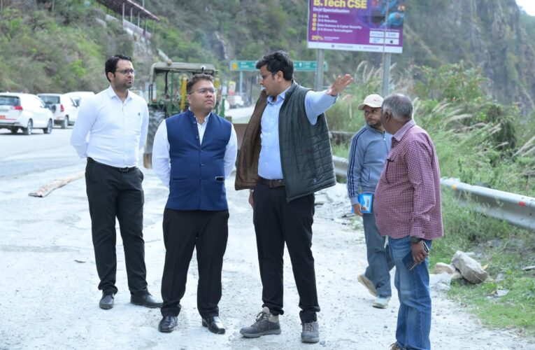 केदारनाथ यात्रा मार्ग पर अवैध अतिक्रमण होने पर की जाएगी सख्त कार्रवाई: जिलाधिकारी विशाल मिश्रा