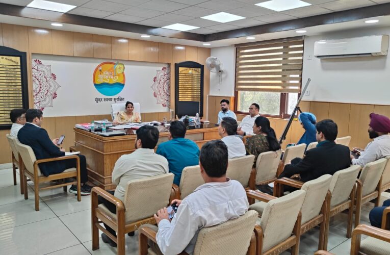 कुंभ मेला 2027 की तैयारियां तेज: गंगा की स्वच्छता और अपशिष्ट प्रबंधन पर विशेष फोकस, मेला प्रशासन की पहल पर एनएमसीजी के विशेषज्ञों की टीम ने बुधवार को कुंभ क्षेत्र का किया भ्रमण