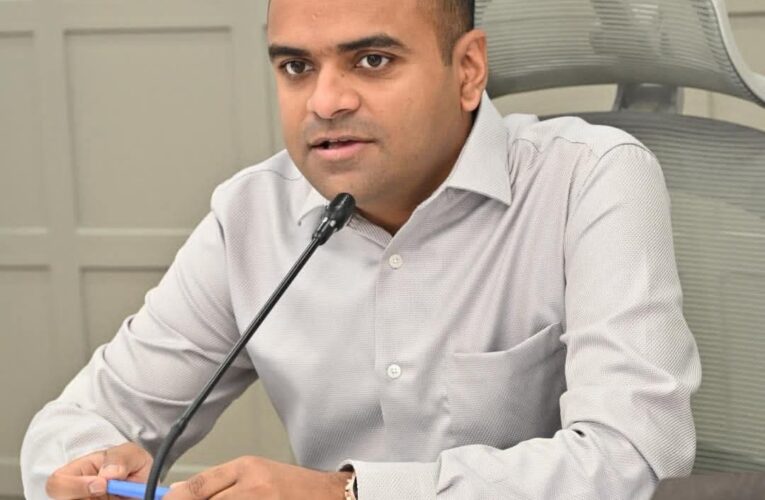 हरिद्वार: जनपद वासियों की समस्याओं का त्वरित निराकरण करने के उद्देश्य से जिलाधिकारी मयूर दीक्षित ने वर्ष 2026-27 में आयोजित होने वाले तहसील दिवसों का रोस्टर किया गया जारी