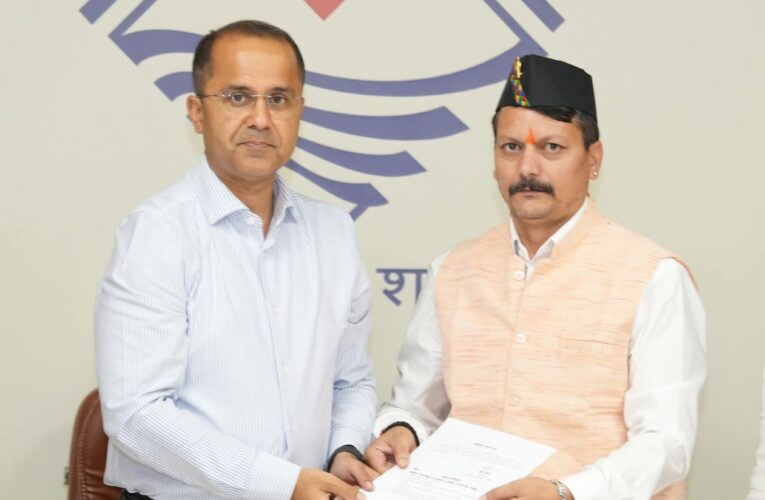 ध्रुव रौतेला ने सचिवालय में मीडिया सलाहकार समिति के उपाध्यक्ष का पदभार ग्रहण किया