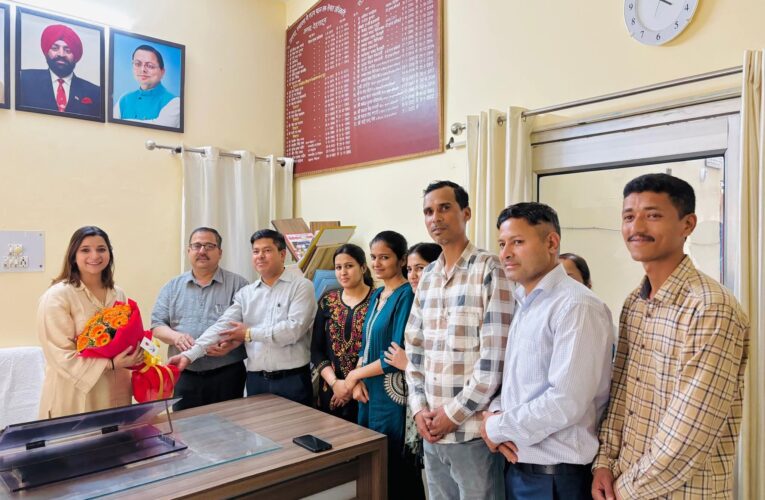 देहरादून में जिला सूचना अधिकारी पद पर प्रियंका जोशी ने संभाला कार्यभार