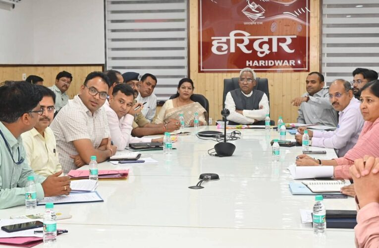 सीवरेज कार्यों हेतु शहर में खोदी गई सड़कों को जून तक पूर्ण कर लिया जाए: मदन कौशिक, पीएनजी गैस कनेक्शन को सभी धर्मशालाओं एवं आश्रमों में प्राथमिकता से कनेक्शन लगाने के दिए निर्देश