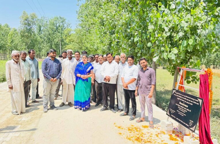 भगवानपुर विधायक ममता राकेश ने किया डाडा पट्टी से झीवारेड़ी गाँव तक जोड़ने वाले मार्ग की सड़क का उद्घाटन, कहा-हर गांव और हर व्यक्ति तक विकास की रोशनी पहुंचाना है लक्ष्य
