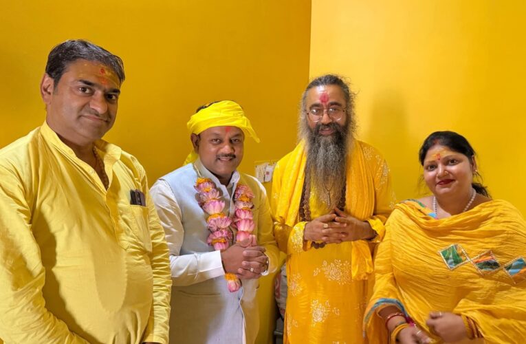 मां बगलामुखी पीतांबरा जयंती पर की गई आराधना, पूर्व मेयर गौरव गोयल ने भी मां बगलामुखी पितांबरा की पूजा-अर्चना की, लिया आचार्य महाराज जी से आशीर्वाद