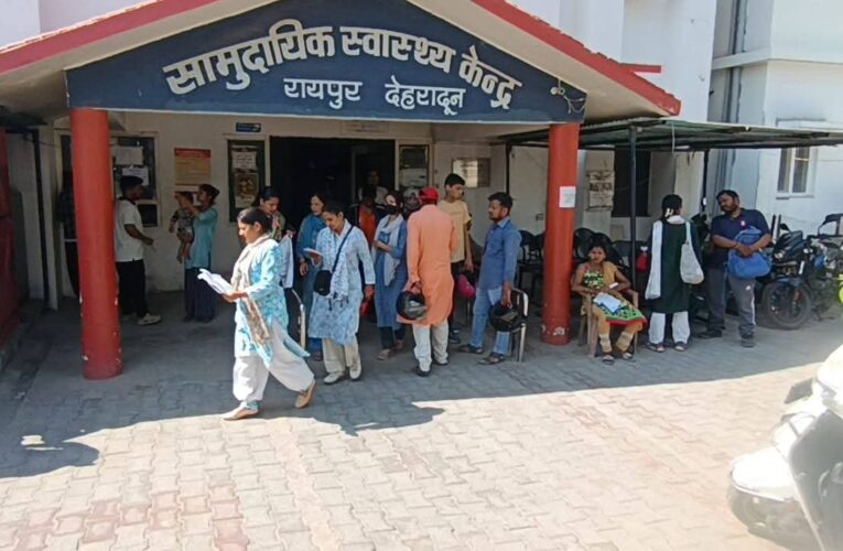 देहरादून: हीट वेव का कहर: स्वास्थ्य विभाग अलर्ट, डॉक्टरों ने जारी की एडवाइजरी, गर्मी के पीक समय दोपहर में घर में रहना ही सुरक्षित, जरूरी हो तभी निकलें बाहर: डा. एस. के. झा