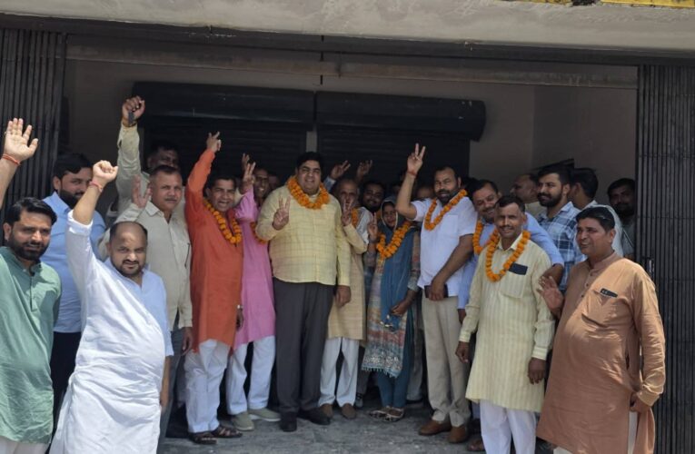 सहकारी संघ गुरुकुल नारसन का चुनाव सम्पन्न, निर्विरोध चुनाव हुआ, प्रीती अध्यक्ष एवं अजय कुमार बने उपाध्यक्ष
