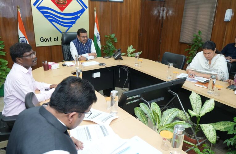 मुख्य सचिव आनन्द बर्द्धन की अध्यक्षता में शहरी विकास विभाग के अंतर्गत प्रधानमंत्री आवास योजना की राज्य स्तरीय स्वीकृति एवं निगरानी समिति की बैठक संपन्न, प्रधानमंत्री आवास योजना  1.0 के प्रोजेक्ट निर्धारित समय-सीमा में पूर्ण करने के निर्देश दिए