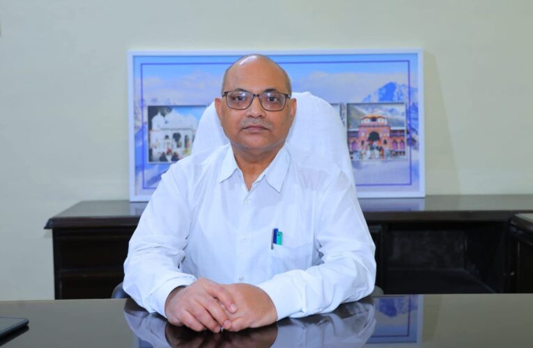 बदरीनाथ मंदिर चढ़ावा प्रकरण की होगी उच्चस्तरीय जांच, मुख्यमंत्री के निर्देश पर तीन सदस्यीय समिति गठित, 15 दिन में देगी रिपोर्ट