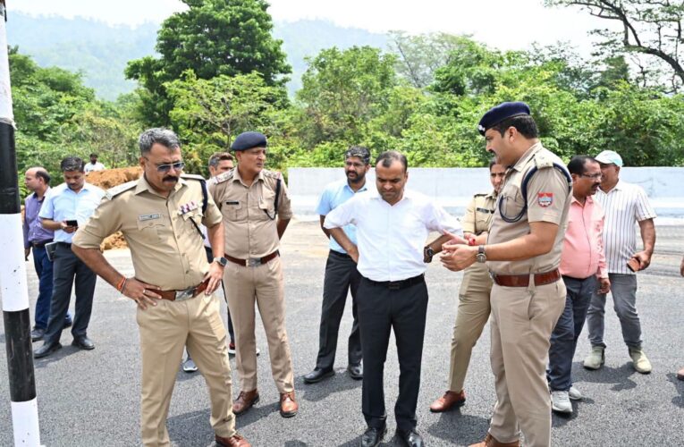 कांवड़ मेला की तैयारियों का जिलाधिकारी एवं वरिष्ठ पुलिस अधीक्षक ने किया व्यापक निरीक्षण, 25 जुलाई तक सभी कार्य पूर्ण करने के निर्देश