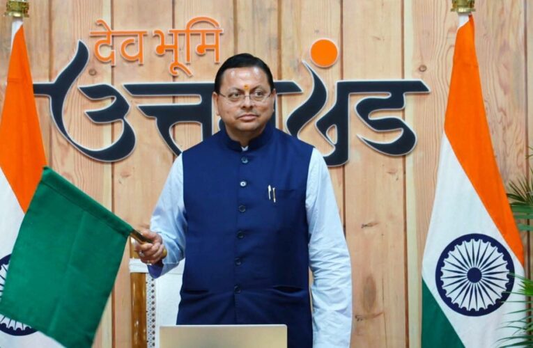 रामनगर-देहरादून एक्सप्रेस रेल सेवा का शुभारंभ, मुख्यमंत्री पुष्कर सिंह धामी एवं केंद्रीय रेल मंत्रीअश्विनी वैष्णव ने वर्चुअल माध्यम से किया संयुक्त फ्लैग ऑफ, मुख्यमंत्री बोले- नई रेल सेवा कुमाऊं-गढ़वाल के बीच विकास की नई जीवनरेखा बनेगी