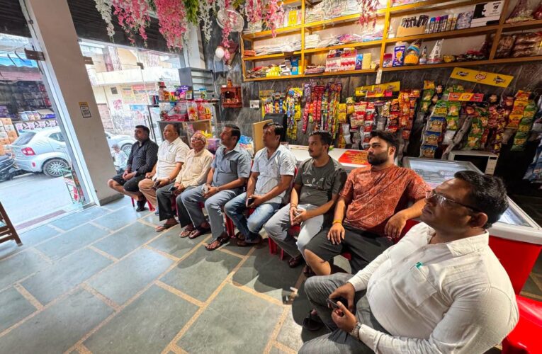 भगवानपुर में भाजपा कार्यकर्ताओं ने सुना प्रधानमंत्री नरेंद्र मोदी के ‘मन की बात’ कार्यक्रम, प्रधानमंत्री नरेंद्र मोदी का मन की बात कार्यक्रम देशवासियों को सकारात्मक सोच, जनभागीदारी और राष्ट्र निर्माण के लिए प्रेरित करता है: रचित अग्रवाल