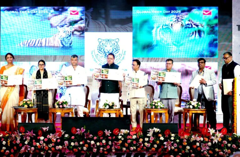 सिंगल-यूज़ प्लास्टिक के विरुद्ध जनभागीदारी से चलाना होगा प्रभावी अभियान : मुख्यमंत्री धामी, इकोलॉजी और इकोनॉमी के संतुलन से ही साकार होगा सतत विकास का लक्ष्य
