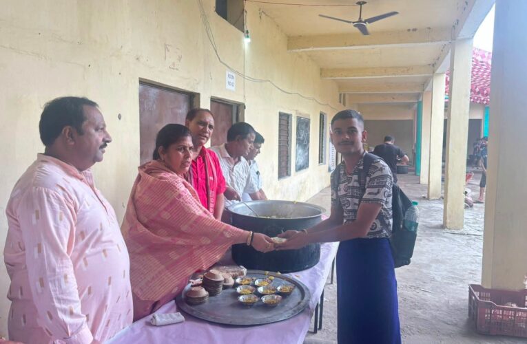 कांवड़ सेवा समिति हकीमपुर तुर्रा द्वारा निशुल्क कावड़ सेवा शिविर का विधायक ममता राकेश ने किया शुभारंभ, कहा-सेवा का भाव ही सबसे बड़ा धर्म है