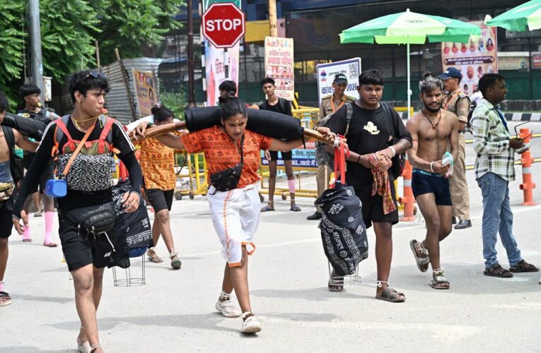 कांवड़ मेले के आज 32 लाख 25 हजार शिवभक्तों ने पवित्र गंगाजल लेकर अपने गंतव्य की ओर हुए रवाना, अब तक 1 करोड़ 9 लाख 10 हजार शिवभक्त पवित्र गंगाजल लेकर अपने-अपने गंतव्य की ओर हो चुके हैं रवाना