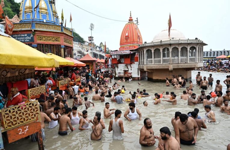 कांवड़ यात्रा निर्विघ्न सकुशल एवं सफलतापूर्वक हुई सम्पन्न, अंतिम दिन आज 36 लाख 42 हजार शिवभक्तों ने पवित्र गंगाजल लेकर अपने गंतव्य की ओर हुए रवाना, अब तक 4 करोड़ 80 लाख 40 हजार शिवभक्त पवित्र गंगाजल लेकर अपने-अपने गंतव्य की ओर हो चुके हैं रवाना
