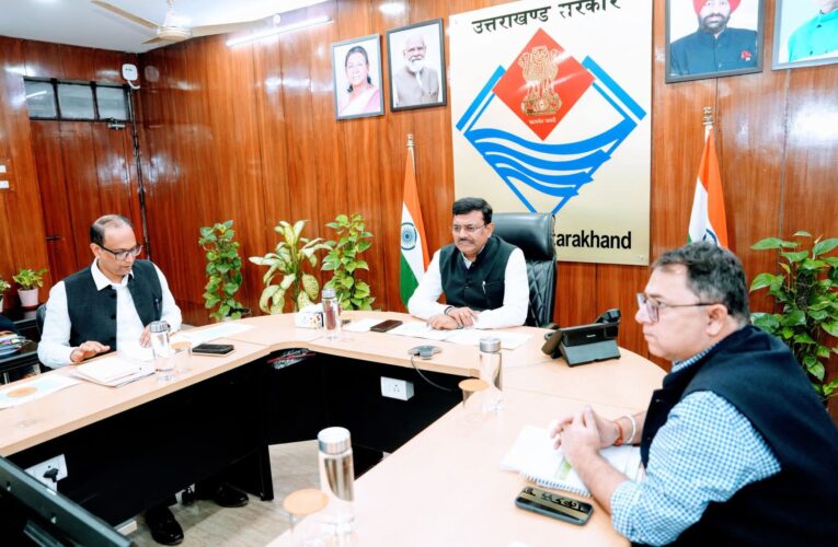 मुख्य सचिव की अध्यक्षता में हुई सड़क सुरक्षा को लेकर गठित अनुश्रवण समिति की बैठक, मुख्य सचिव ने सड़क सुरक्षा व्यवस्था को और प्रभावी बनाने के दिए निर्देश