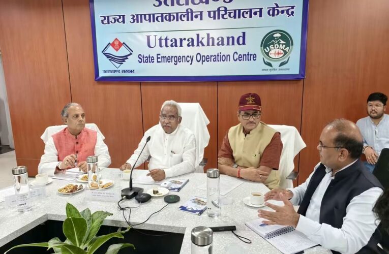 ग्लेशियर झीलों की निगरानी के लिए अत्याधुनिक तकनीक अपनाई जाएगीः मदन कौशिक, संभावित खतरे वाले क्षेत्रों में रियल टाइम मॉनिटरिंग, पूर्व चेतावनी एवं त्वरित कार्रवाई की व्यवस्था मजबूत करने के निर्देश, मौसम को देखते हुए सभी विभागों को 24×7 अलर्ट मोड पर रहने के निर्देश
