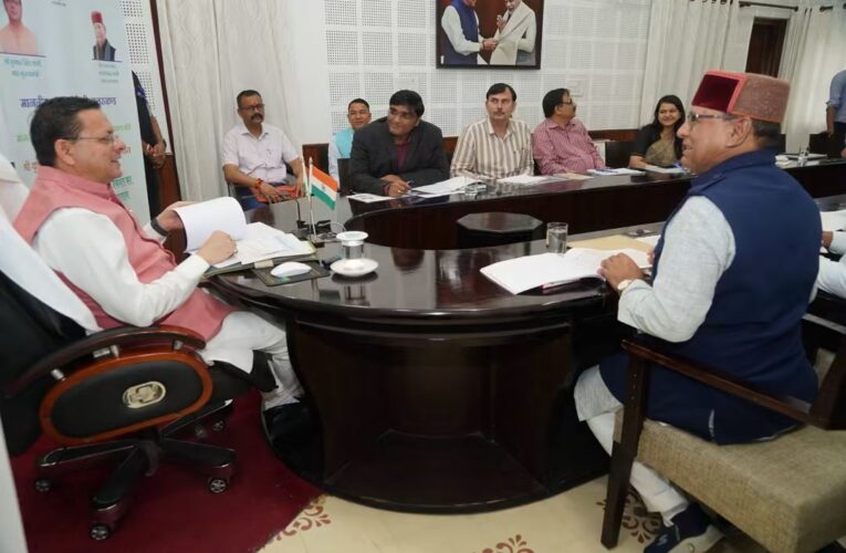मुख्यमंत्री पुष्कर सिंह धामी ने वन-क्लिक के माध्यम से 9 लाख 91 हजार 914 लाभार्थियों को जारी की अगस्त माह की सामाजिक सुरक्षा पेंशन, 147 करोड़ 05 लाख रुपये की पेंशन धनराशि लाभार्थियों के खातों में भेजी गई