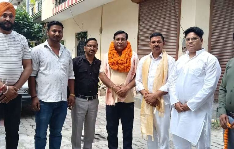 हरिद्वार नगर निगम में लव शर्मा के नामित पार्षद बनने पर समर्थकों ने दी बधाई एवं शुभकामनाएं