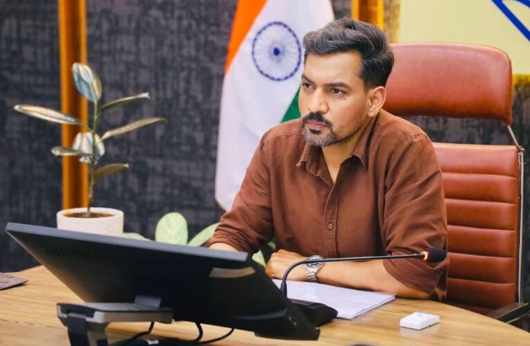 सभी तकनीकी पहलुओं की जांच के   बाद ही किया जाए भवन को जर्जर घोषित: देहरादून जिलाधिकारी, एसडीम, नगर निगम नगर पालिकाओं  को अपने-अपने क्षेत्रों में जर्जर भवनों का सर्वेक्षण एवं चिन्हीकरण सुनिश्चित करने के निर्देश
