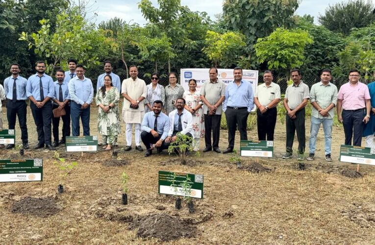 रोटरी क्लब रुड़की मिडटाउन ने क्वाड्रा इंस्टीट्यूट ऑफ आयुर्वेदा में लगाए दो दर्जन से अधिक औषधीय पौधे