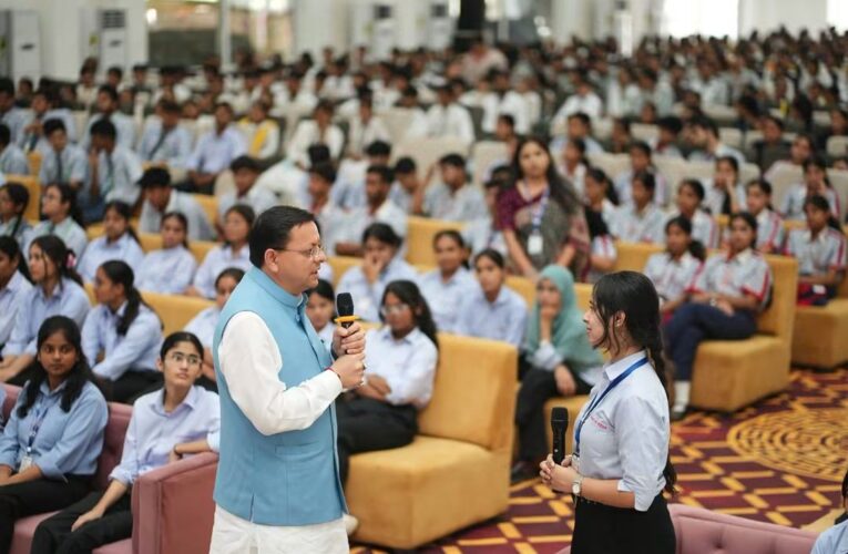 युवाओं को राज्य में ही मिलेंगे रोजगार और शिक्षा के अवसर,पलायन रोकने पर सरकार का जोर, युवा आयोग और अग्निवीर सेल’ से सुरक्षित होगा युवाओं का भविष्य : मुख्यमंत्री