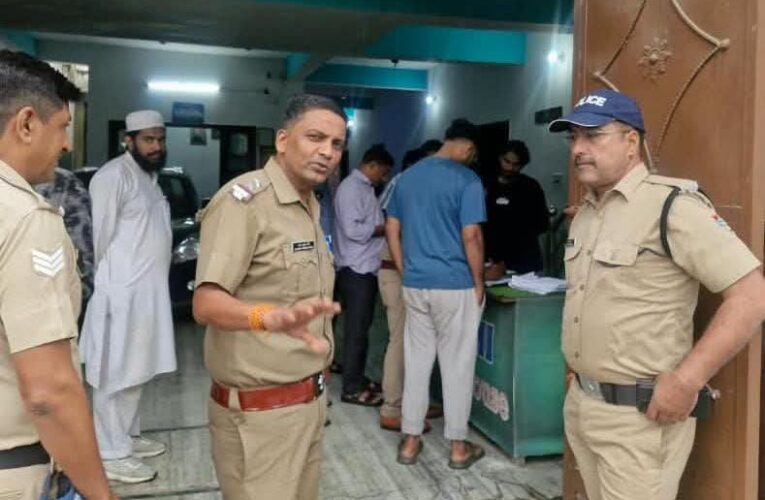 कलियर के गेस्ट हाउस में मिला मुजफ्फरनगर के यूट्यूबर का शव, आत्महत्या की आशंका, पुलिस मौके पर पहुंची शुरू की जांच