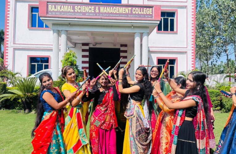 परंपरा, संस्कृति और उत्साह का संगम बना राजकमल कॉलेज का डांडिया-गरबा महोत्सव